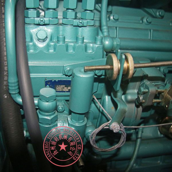 YTO LR4B5-15 fuel injection pump