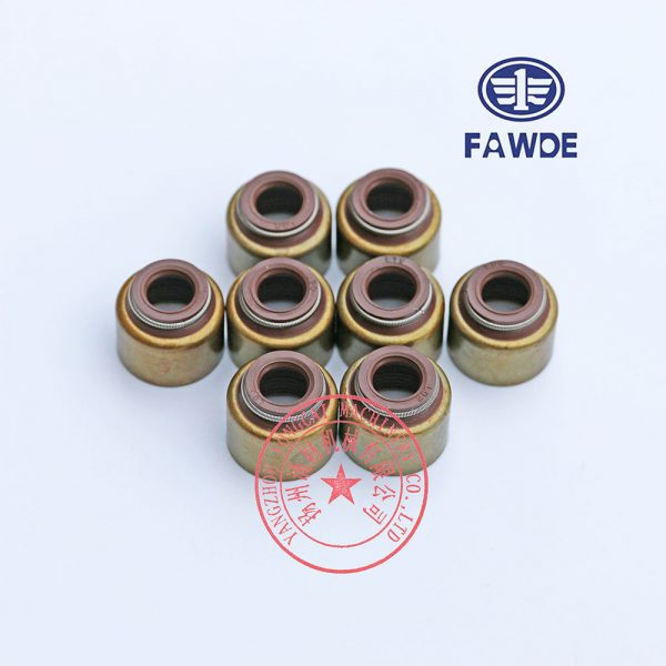 FAW 4DW81-23D valve oil seal -1